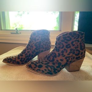 Women’s Cheetah Cowboy Booties